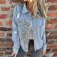 Moderna leopardmönstrade patchwork-jeansjacka
