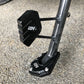🏍️ 49% RABATT NU ! 🔥 Motorcykel Kickstand Förlängningsplatta – Stabiliserar, Passar de Flesta Modeller & Lätt att Montera ⚡