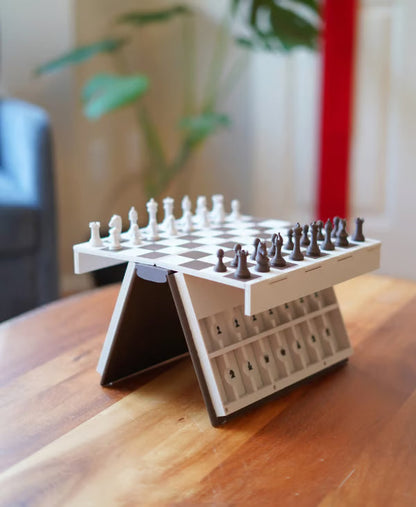 📚 Exklusiv Rea ！♟️ Internationell Magnetisk Schacklåda – Perfekt för Resor, Avkoppling & Hem 🧲 | Bokliknande, Bärbar & Allt-i-Ett!