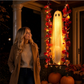 🔥🎁Nyhet 50 % RABATT🔥Hängande Halloween-spöke på Gunga med Fjärrkontroll LED och Lönnlöv